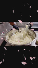 Load and play video in Gallery viewer, Yucca Root CoWash